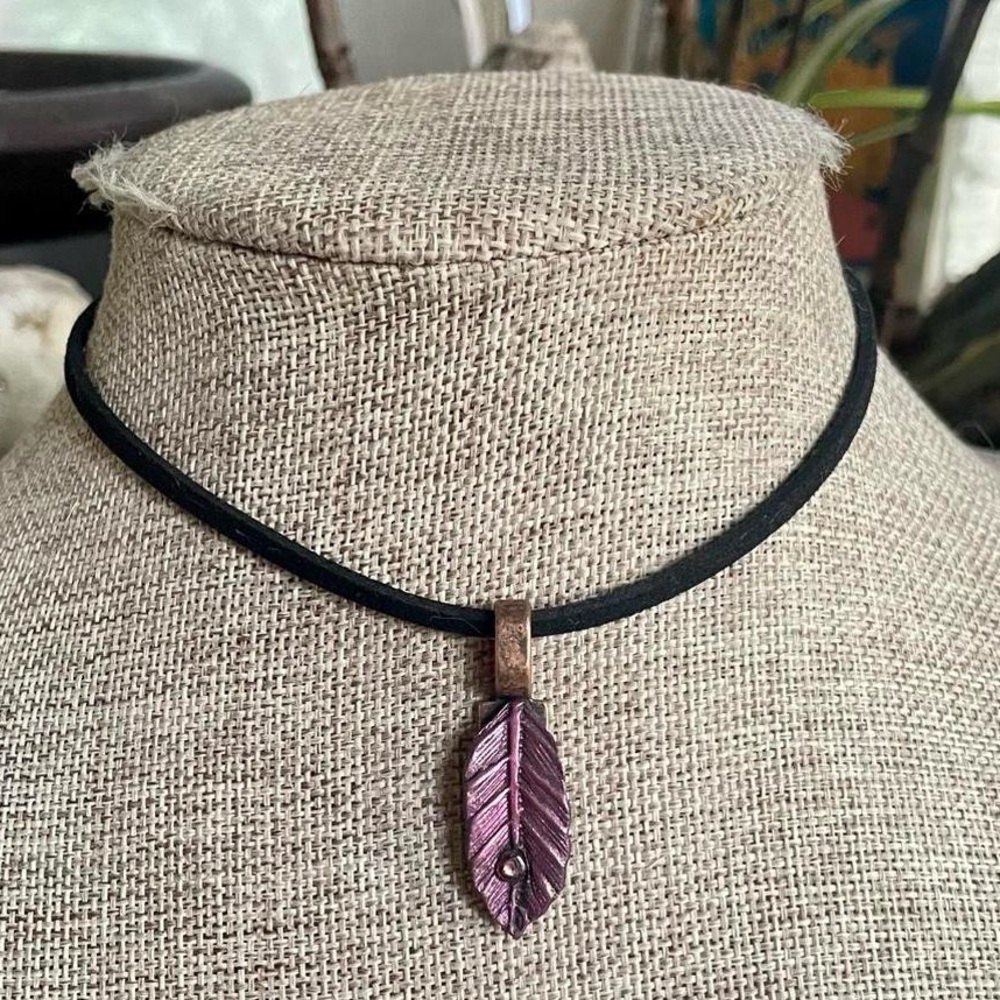 Garnet Leaf Pendant Choker